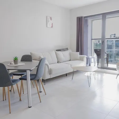 Eyes Apartman Szófia